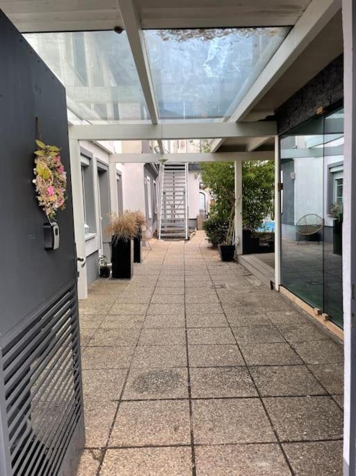 Outlet Center House, Pool-Jacuzzi-Garden-Sundeck Villa Parndorf Eksteriør bilde