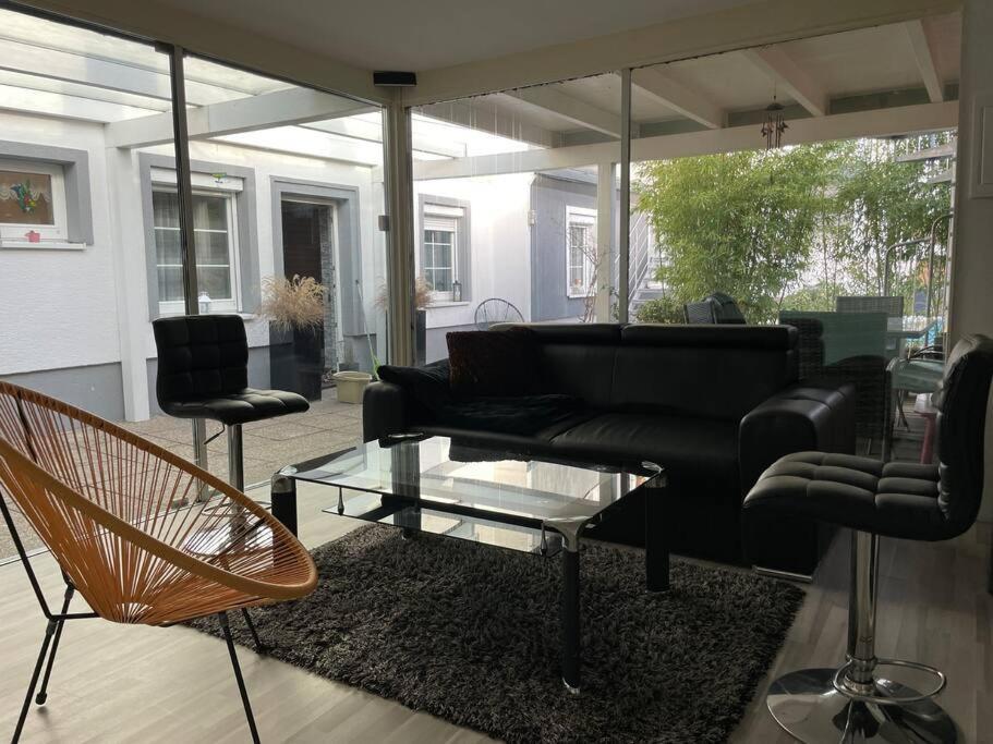 Outlet Center House, Pool-Jacuzzi-Garden-Sundeck Villa Parndorf Eksteriør bilde